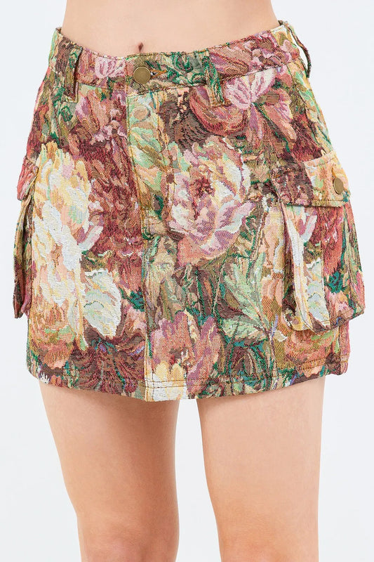 Floral mini skirt